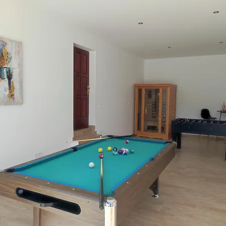 Villa House Mila Trnbusi
